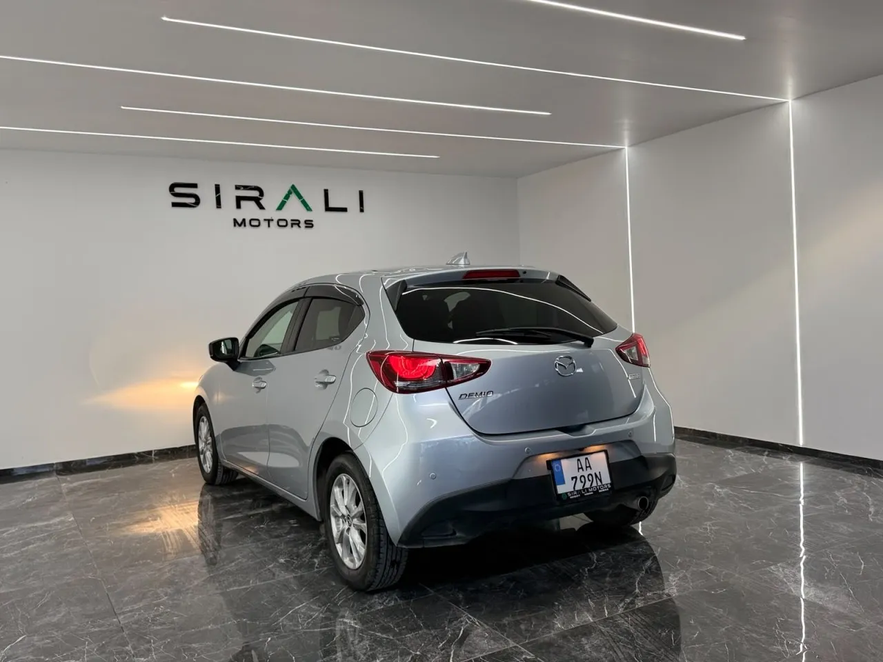 2020 Mazda 2 1.5 Skyactiv-D Kıbrıs | KKTC İkinci El Satılık Araba - Thumbnail 4