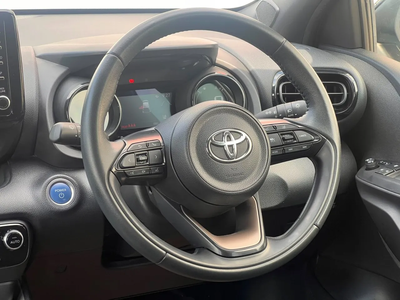 2022 Toyota Yaris 1.5 Kıbrıs | KKTC İkinci El Satılık Araba - Thumbnail 7
