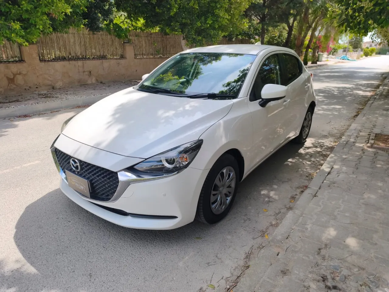 2021 Mazda 2 1.5 Sky-G Kıbrıs | KKTC İkinci El Satılık Araba - Thumbnail 3