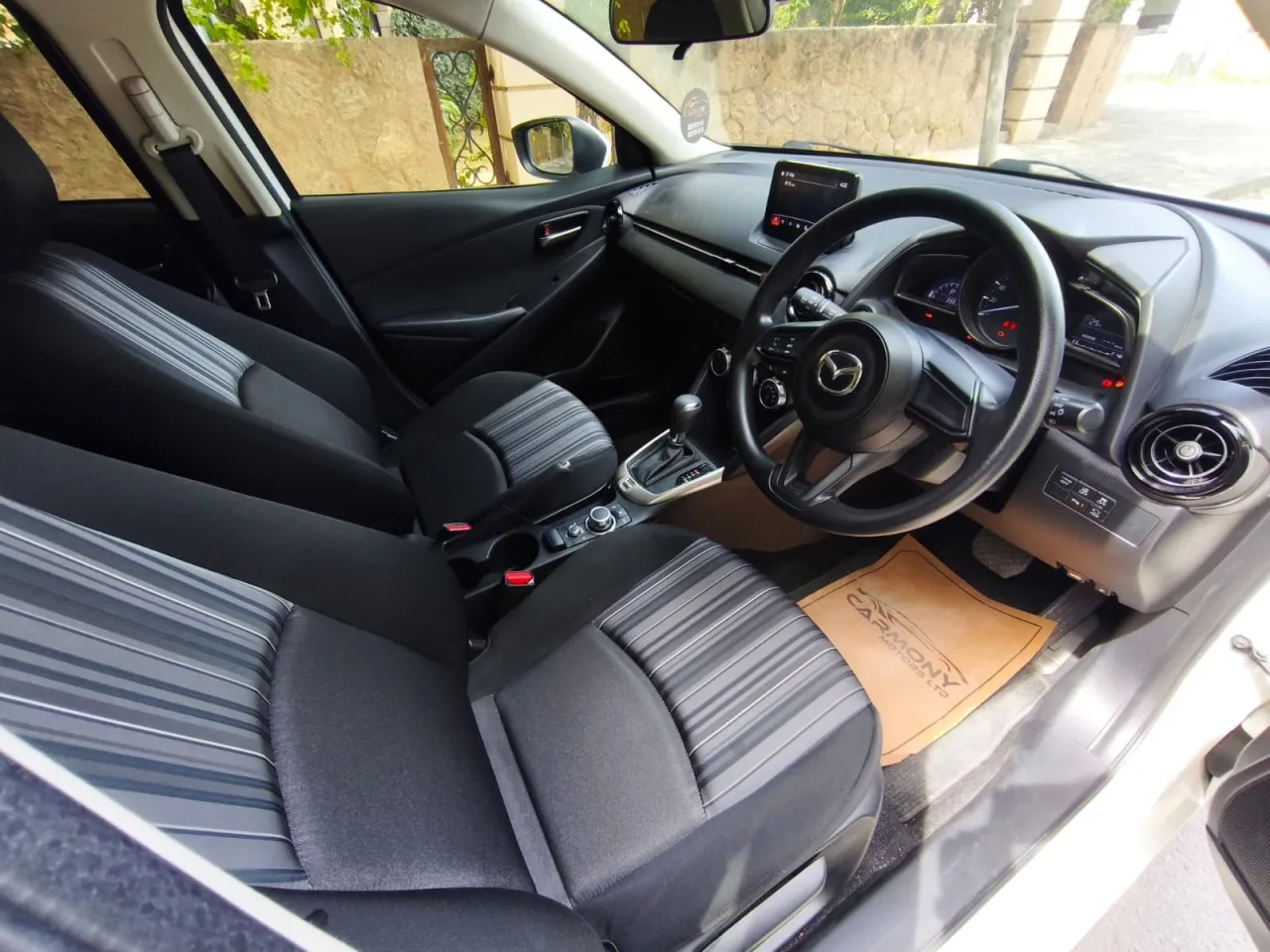 2021 Mazda 2 1.5 Sky-G Kıbrıs | KKTC İkinci El Satılık Araba - Thumbnail 6