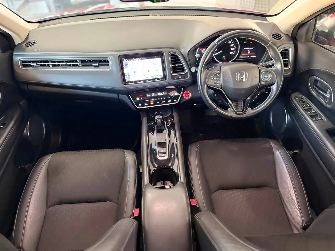 2020 Honda Vezel 1.5 i-VTEC Hybrid Automatic Kıbrıs | KKTC İkinci El Satılık Araba - Thumbnail 8