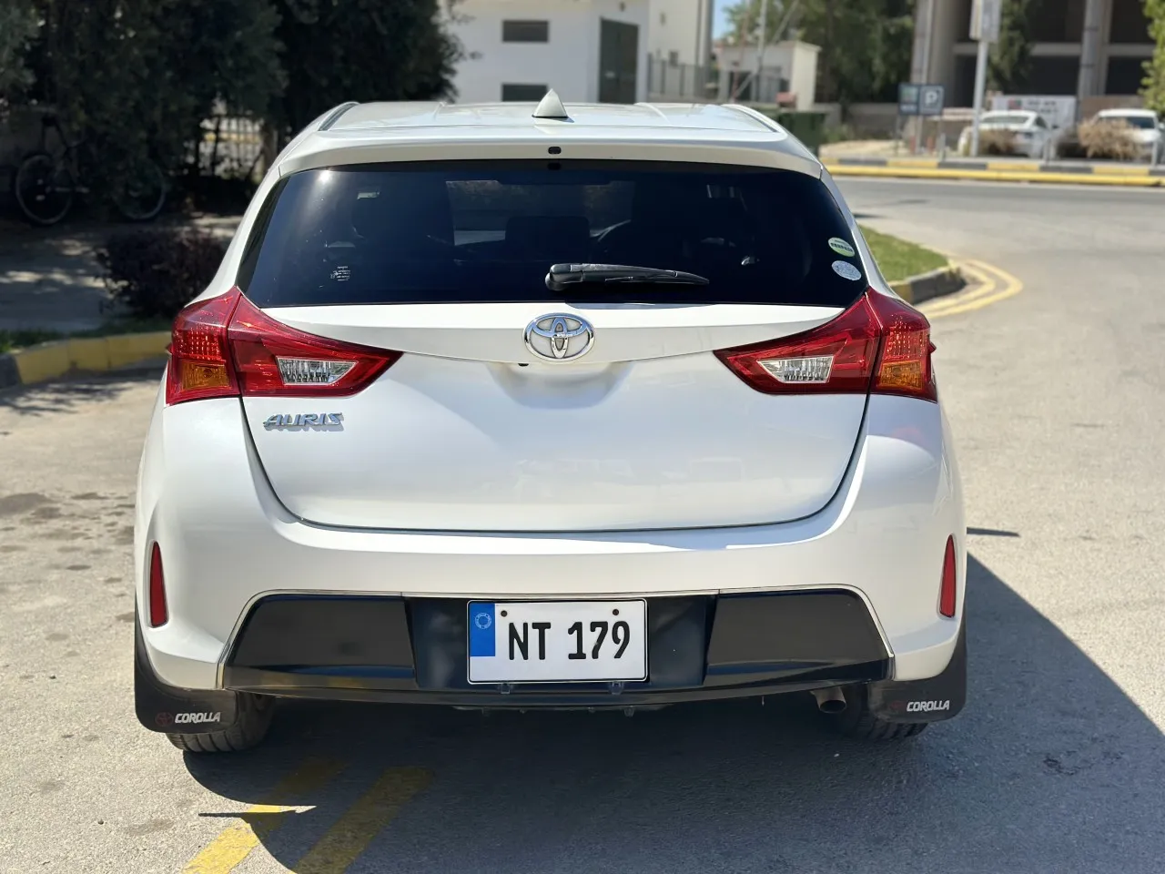 2013 Toyota Auris 1.5 S Kıbrıs | KKTC İkinci El Satılık Araba - Thumbnail 6