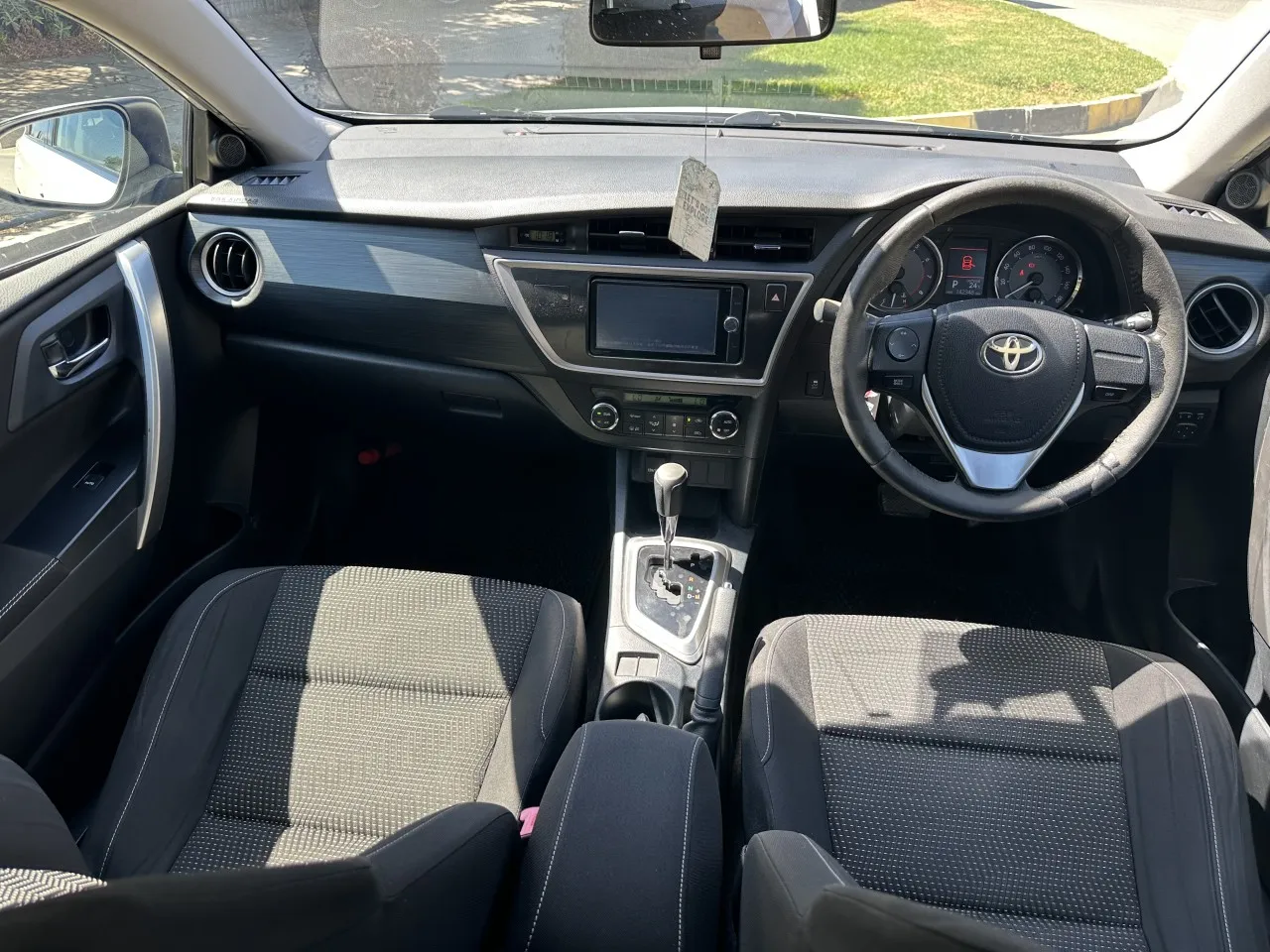 2013 Toyota Auris 1.5 S Kıbrıs | KKTC İkinci El Satılık Araba - Thumbnail 8