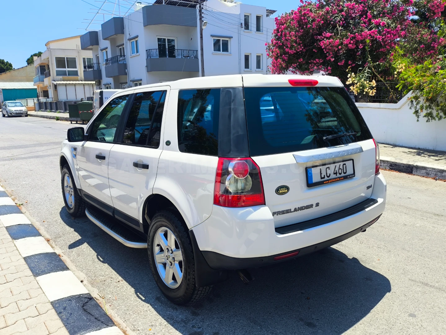 2010 Land Rover Freelander II 2.2 TD4 Kıbrıs | KKTC İkinci El Satılık Araba - Thumbnail 8