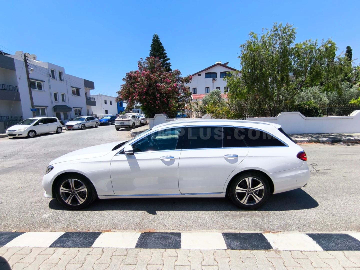 2019 Mercedes-Benz E Serisi E 220d Kıbrıs | KKTC İkinci El Satılık Araba - Thumbnail 8