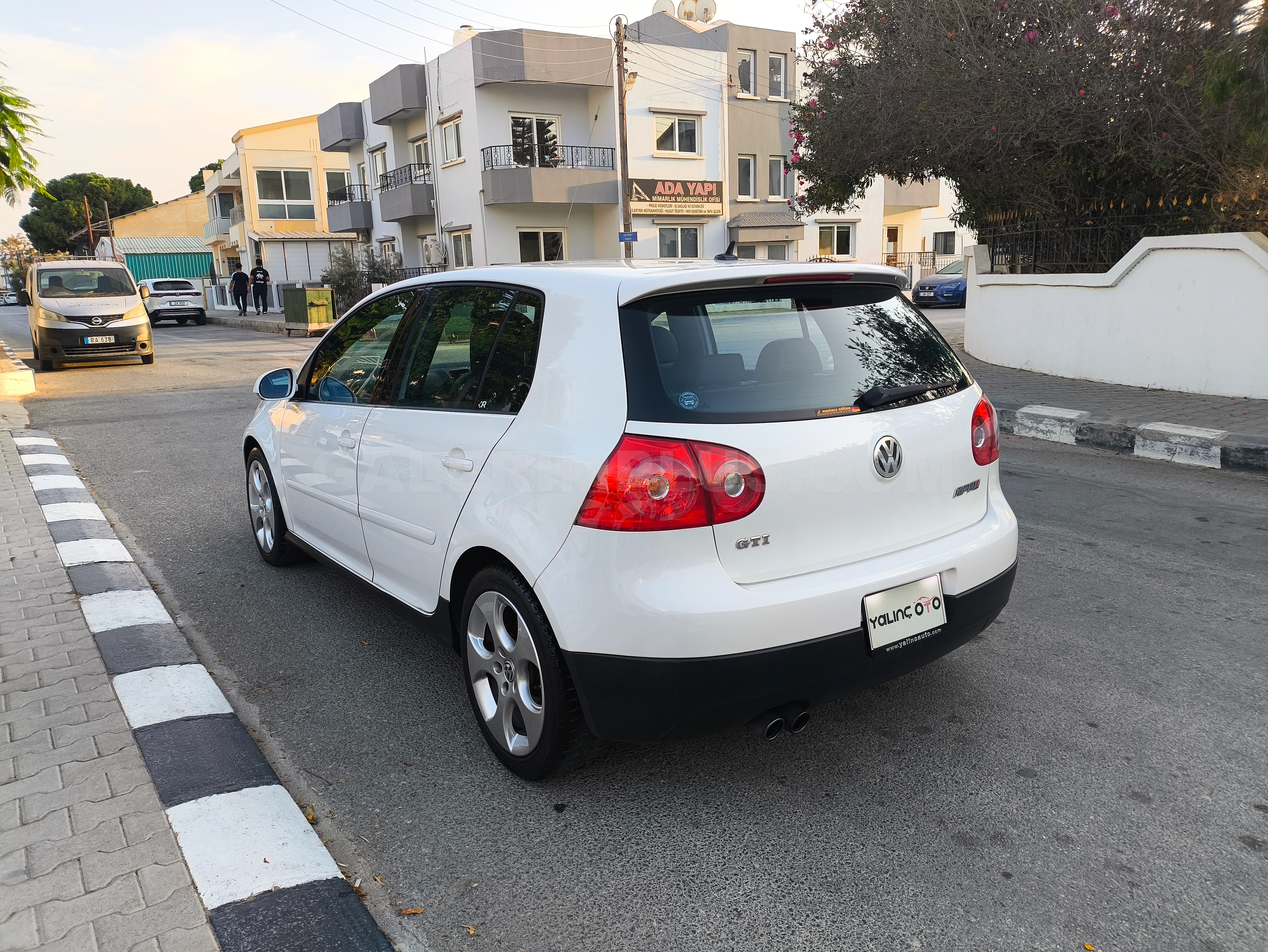 2006 Volkswagen Golf 2.0 TSI Kıbrıs | KKTC İkinci El Satılık Araba - Thumbnail 8