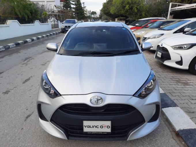 Toyota Yaris 2021 Satılık İkinci El - Thumbnail 4