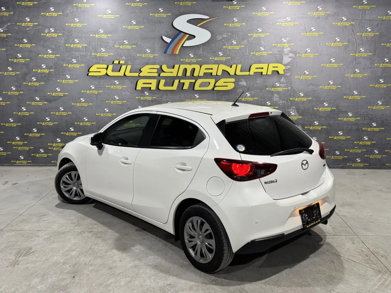 2023 Mazda 2 1.5 Sky-G Kıbrıs | KKTC İkinci El Satılık Araba - Thumbnail 4