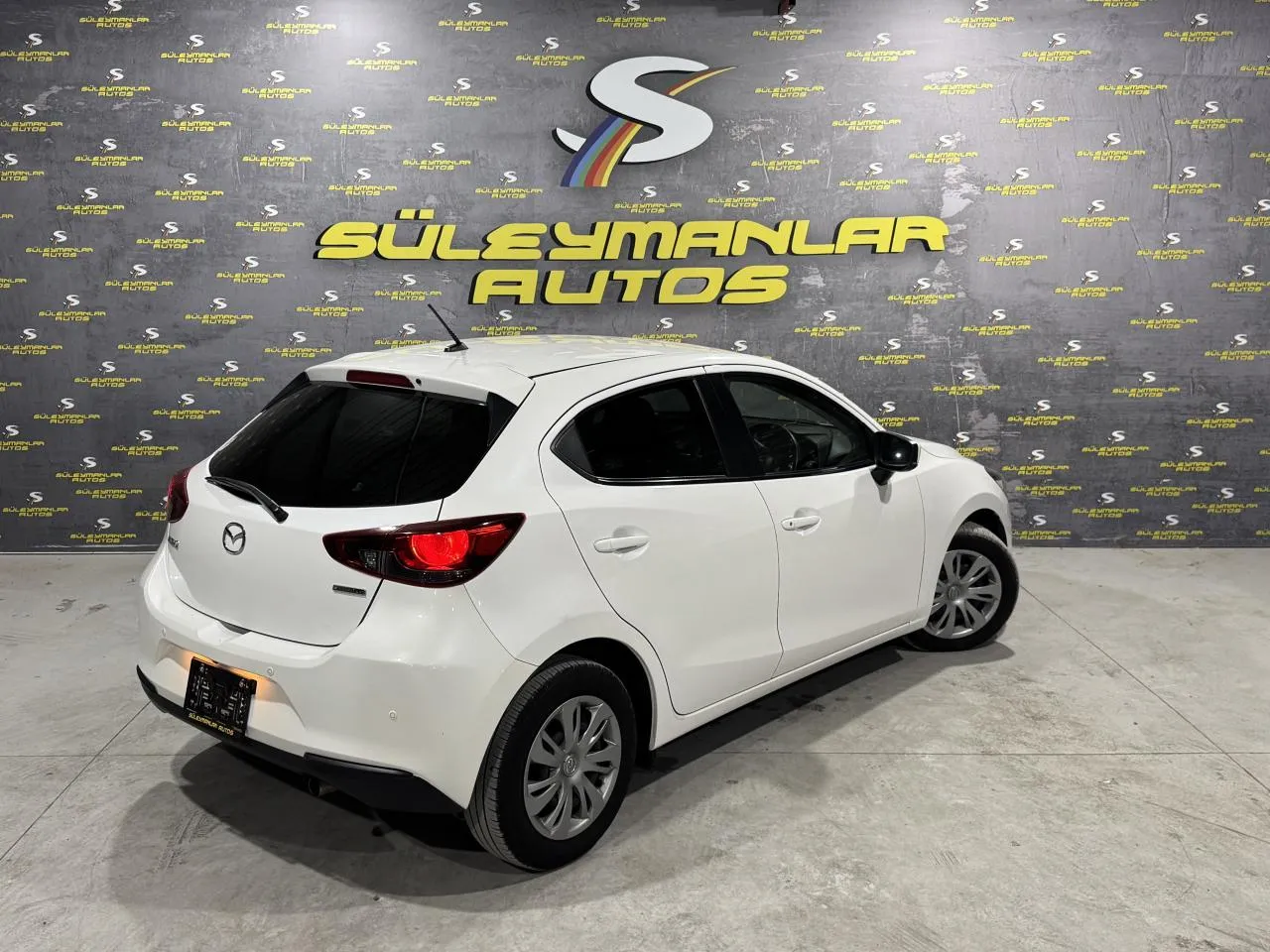 2023 Mazda 2 1.5 Sky-G Kıbrıs | KKTC İkinci El Satılık Araba - Thumbnail 5