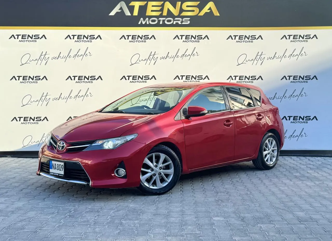 2012 Toyota Auris 1.5 S Kıbrıs | KKTC İkinci El Satılık Araba - Fotoğraf 1