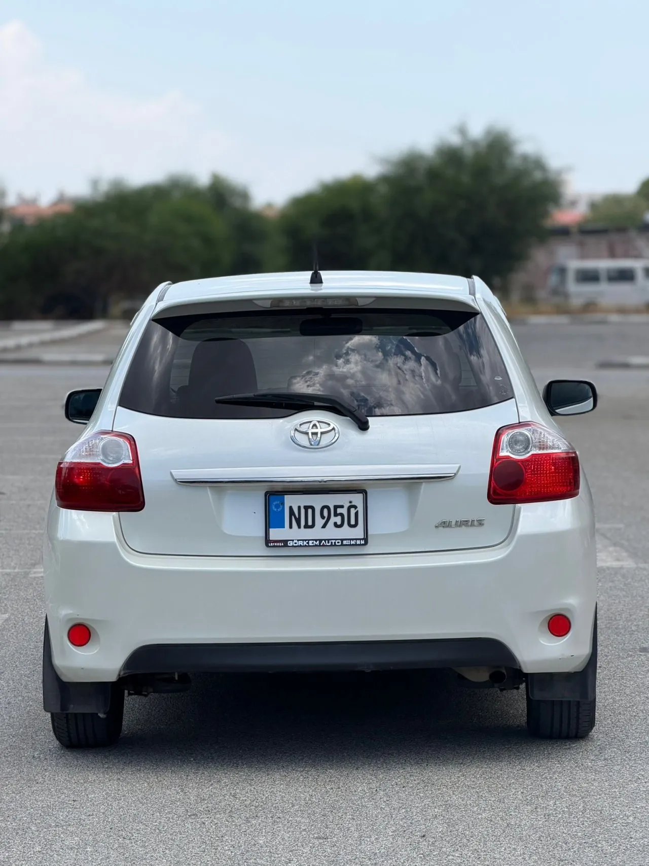 2010 Toyota Auris 1.5 S Kıbrıs | KKTC İkinci El Satılık Araba - Thumbnail 6
