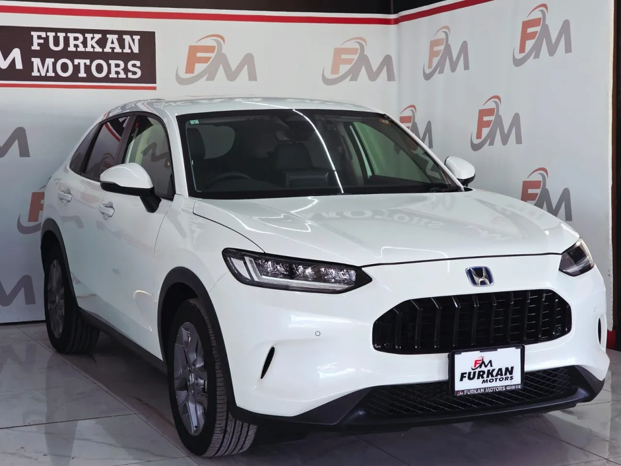 2024 Honda ZR-V 2.0 i-Vtec Hybrit Kıbrıs | KKTC İkinci El Satılık Araba - Thumbnail 4
