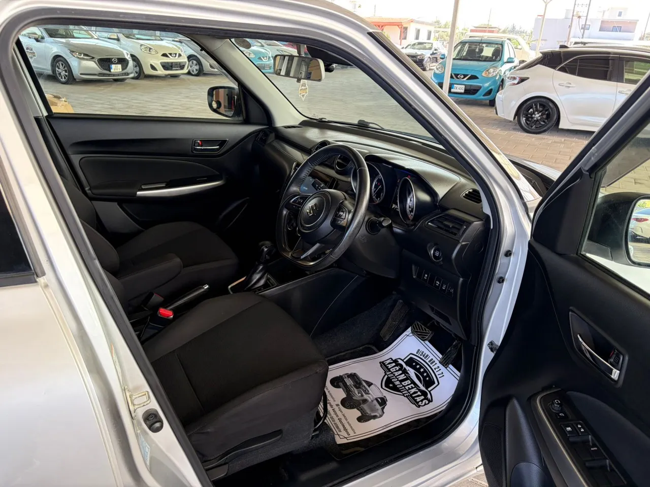 2019 Suzuki Swift 1.2 Kıbrıs | KKTC İkinci El Satılık Araba - Thumbnail 5