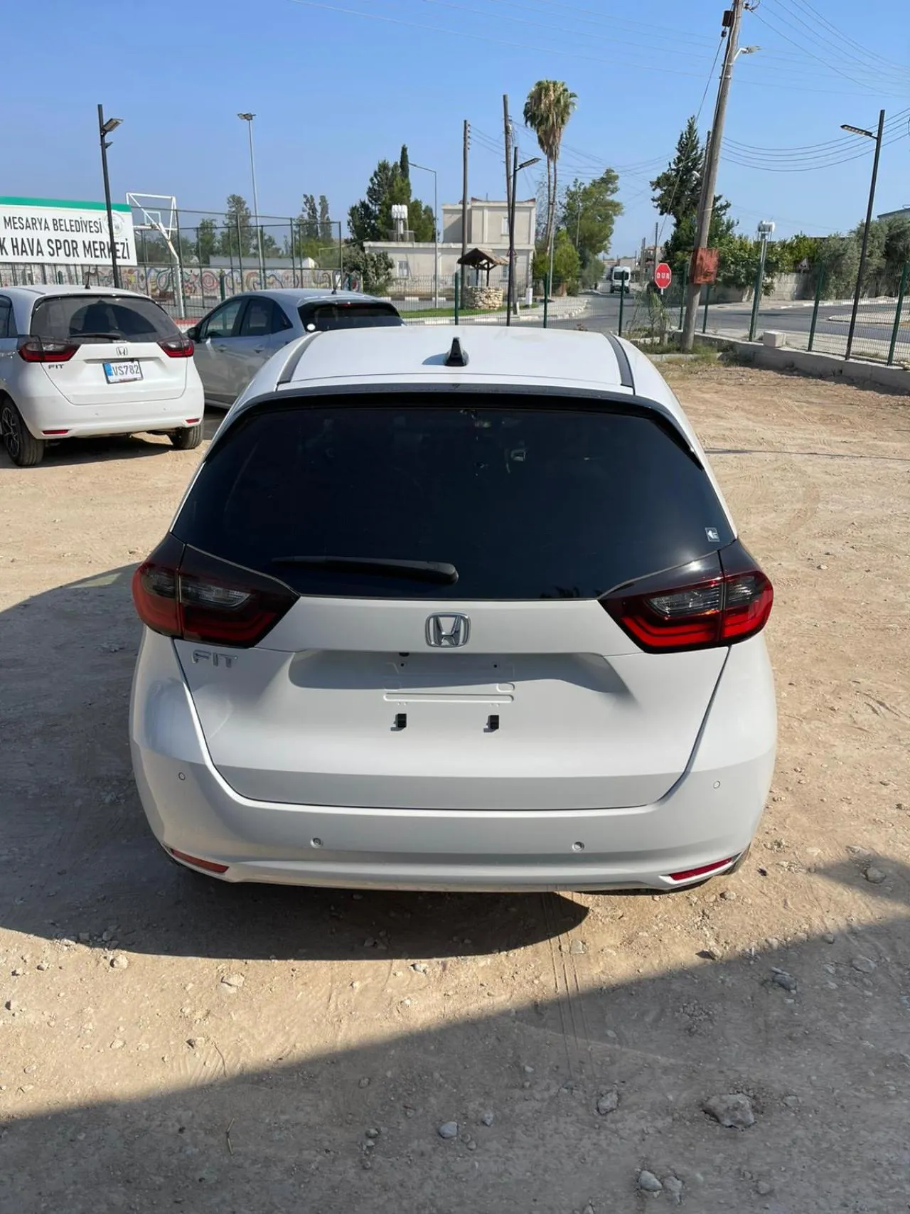 2023 Honda Fit 1.3 Kıbrıs | KKTC İkinci El Satılık Araba - Thumbnail 4