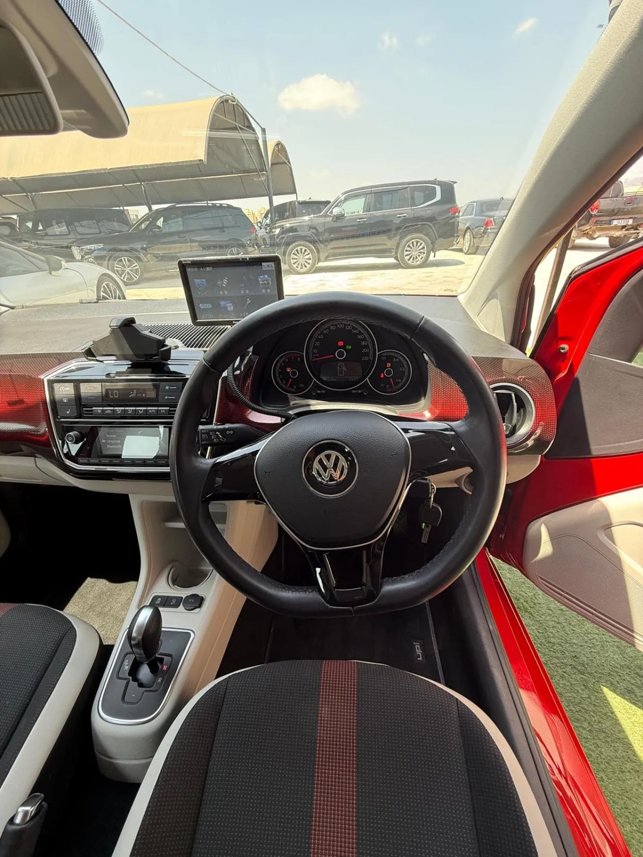 2021 Volkswagen Up Club 1.0 Kıbrıs | KKTC İkinci El Satılık Araba - Thumbnail 5