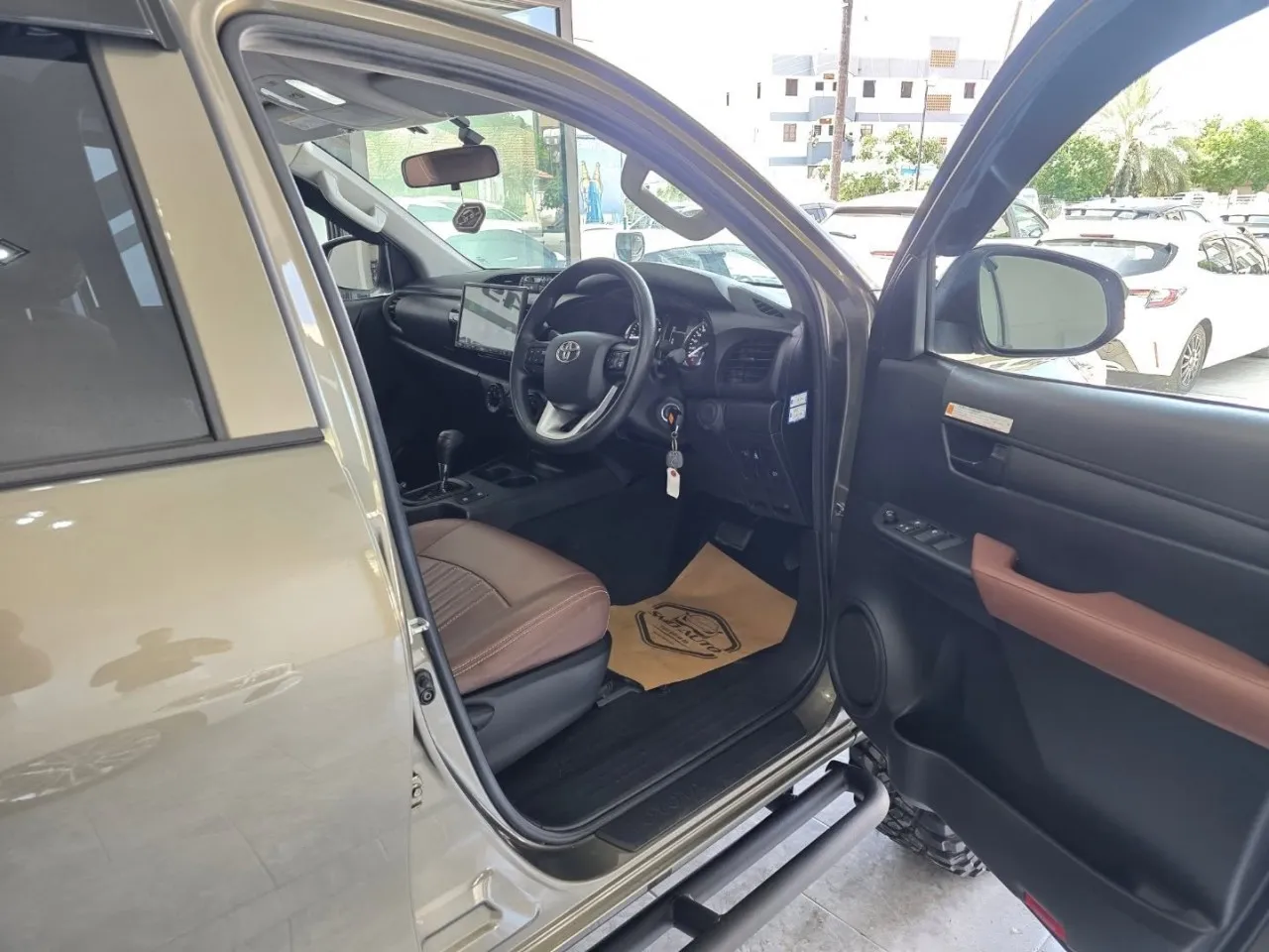 2021 Toyota Hilux 2.4 D Kıbrıs | KKTC İkinci El Satılık Araba - Thumbnail 6