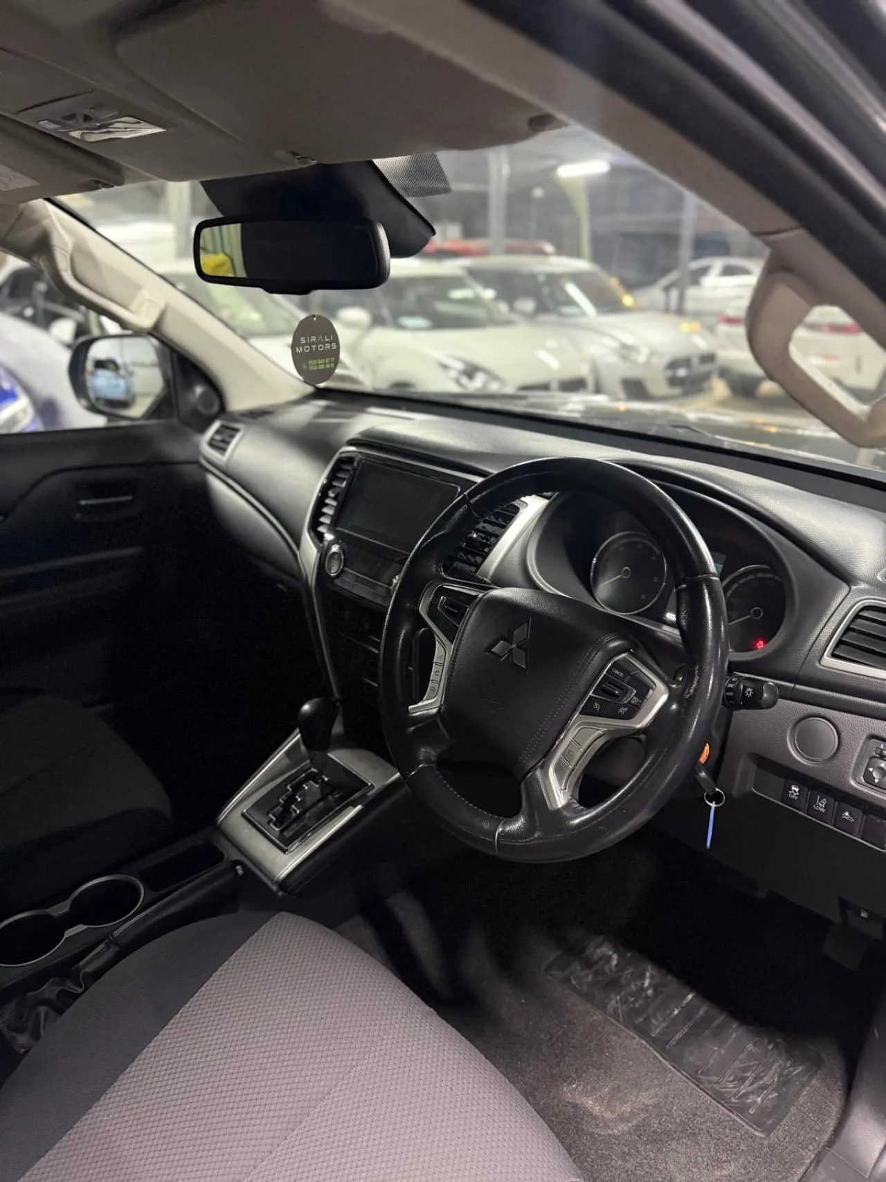 2021 Mitsubishi Triton  Kıbrıs | KKTC İkinci El Satılık Araba - Thumbnail 5