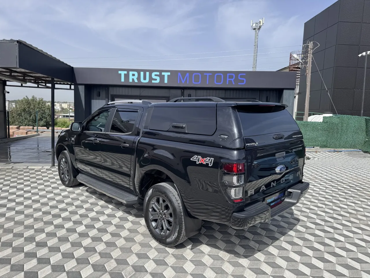 2018 Ford Ranger Wildtrak Kıbrıs | KKTC İkinci El Satılık Araba - Thumbnail 4