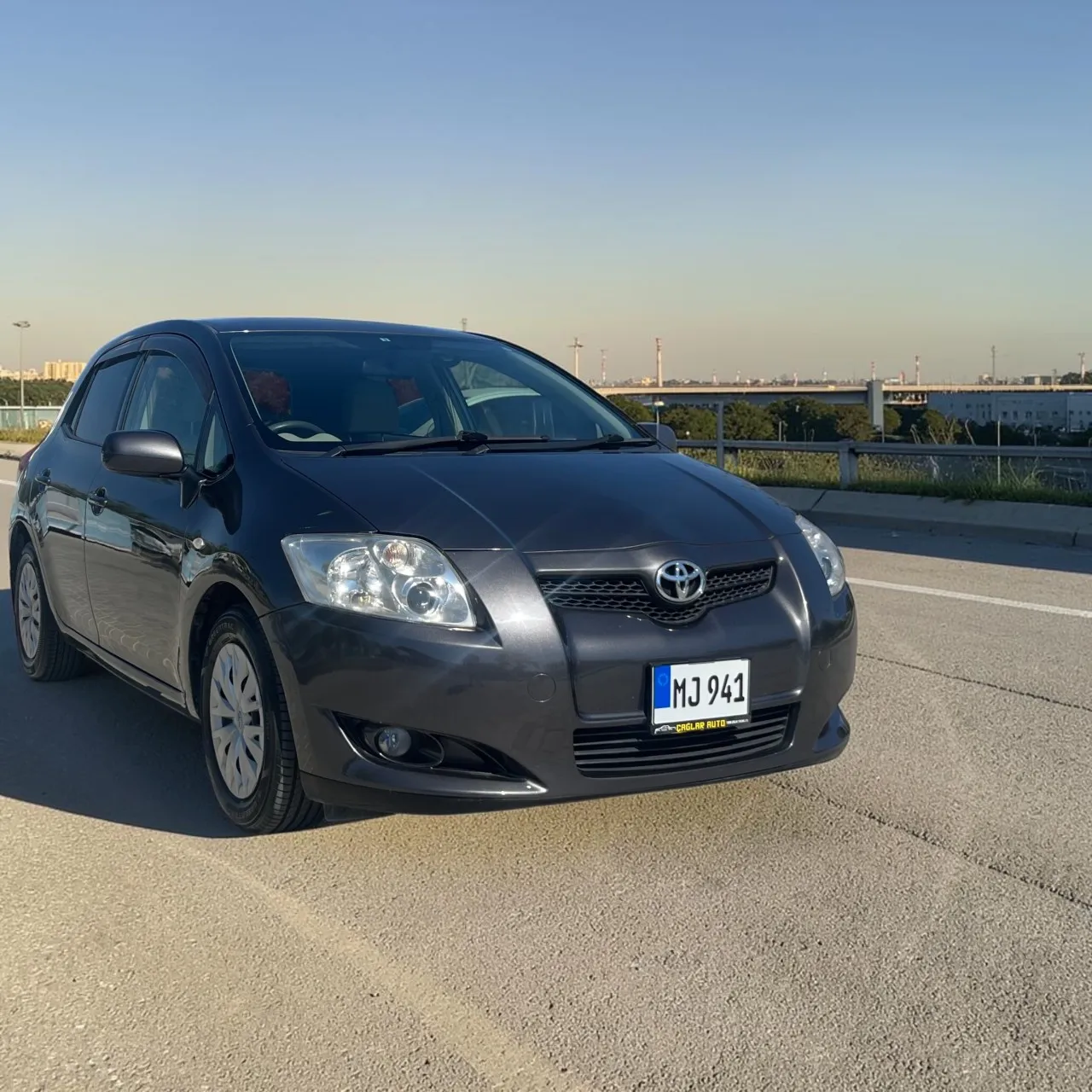 2009 Toyota Auris 1.5 Kıbrıs | KKTC İkinci El Satılık Araba - Fotoğraf 1