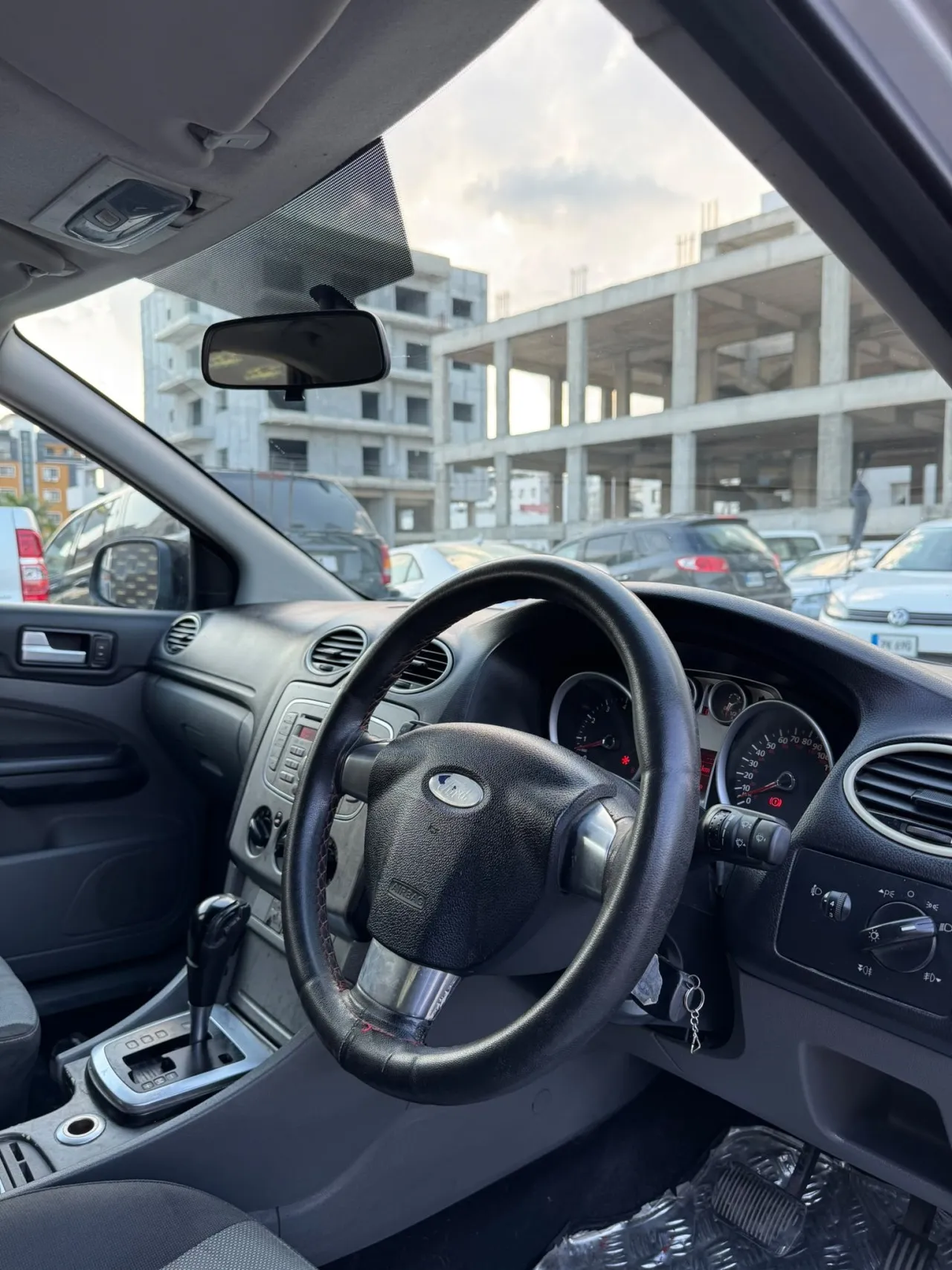2010 Ford Focus 1.6 Kıbrıs | KKTC İkinci El Satılık Araba - Thumbnail 2