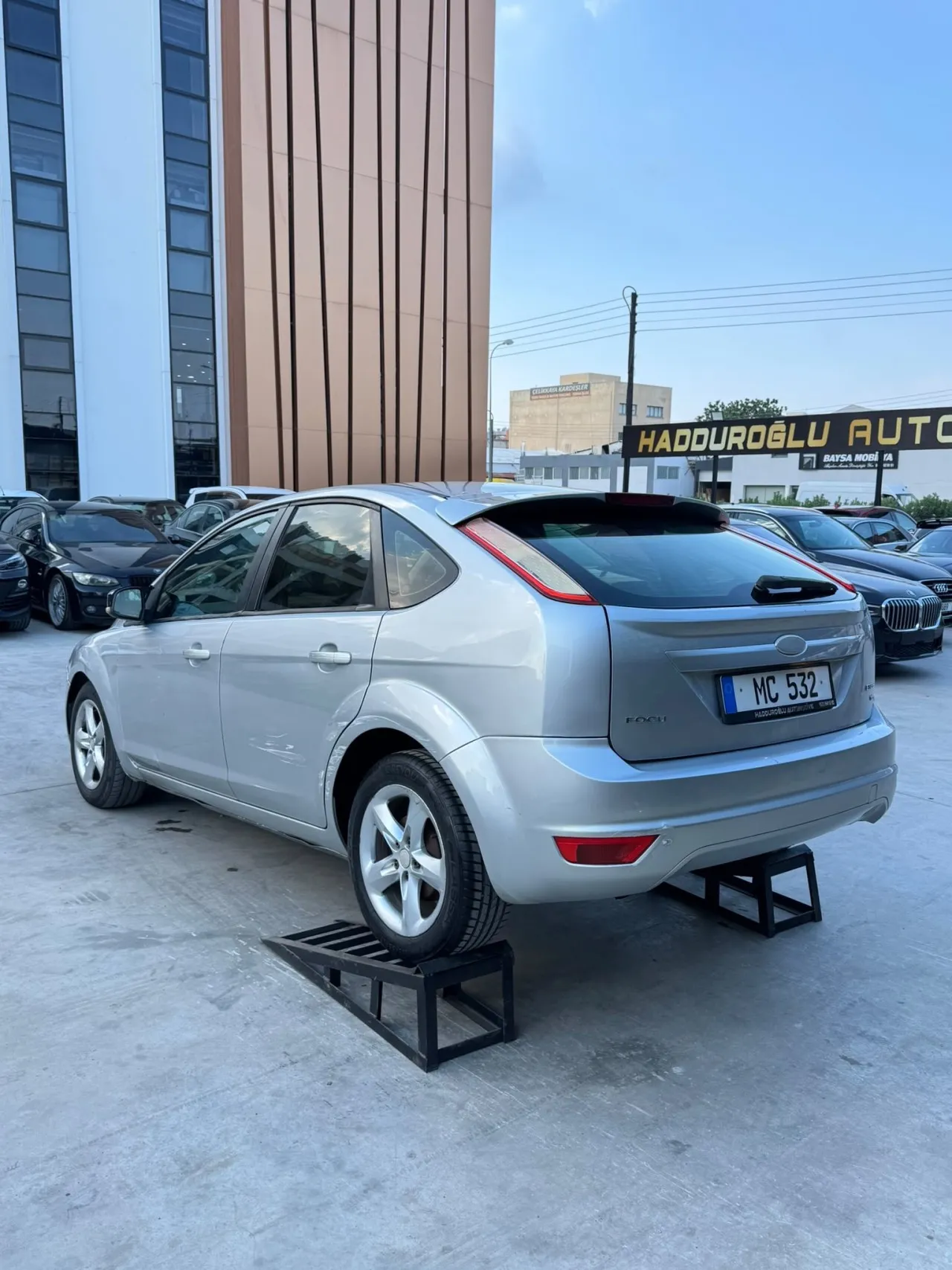 2010 Ford Focus 1.6 Kıbrıs | KKTC İkinci El Satılık Araba - Thumbnail 5