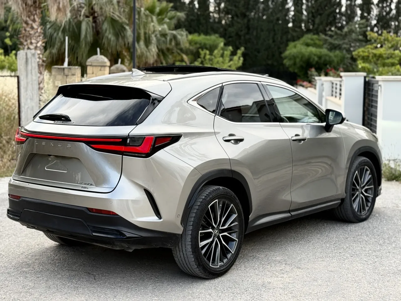 2024 Lexus NX 300h Kıbrıs | KKTC İkinci El Satılık Araba - Thumbnail 6