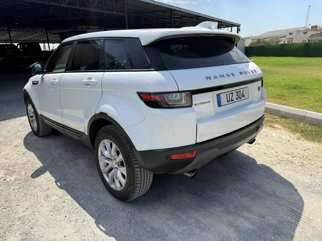 2016 Land Rover Range Rover Evoque 2.0 TD4 Kıbrıs | KKTC İkinci El Satılık Araba - Thumbnail 4