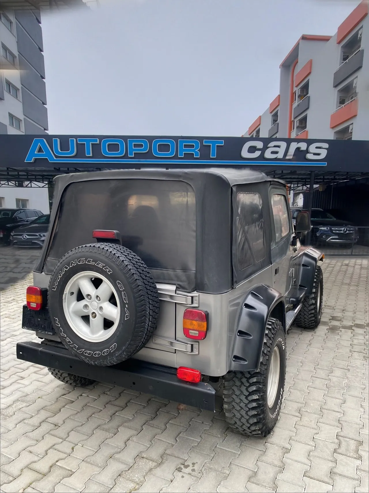 2001 Jeep Wrangler  Kıbrıs | KKTC İkinci El Satılık Araba - Thumbnail 3
