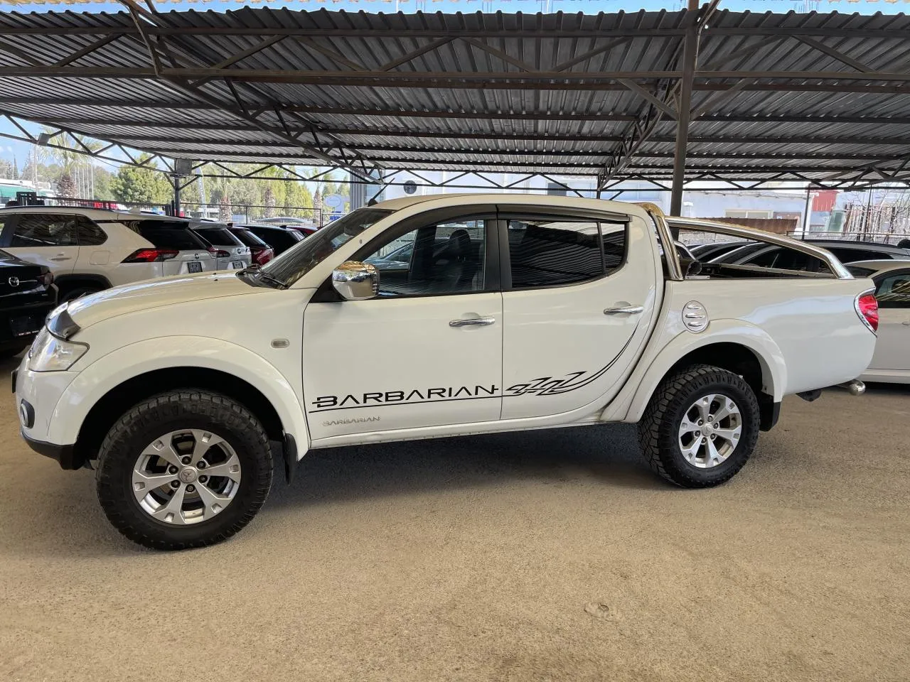 2013 Mitsubishi L 200 4x4 Kıbrıs | KKTC İkinci El Satılık Araba - Thumbnail 5