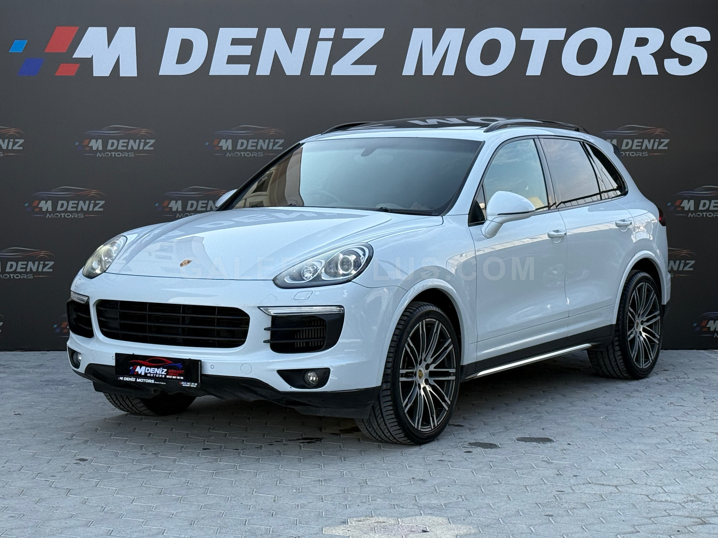 2017 Porsche Cayenne Platinum Kıbrıs | KKTC İkinci El Satılık Araba - Thumbnail 3