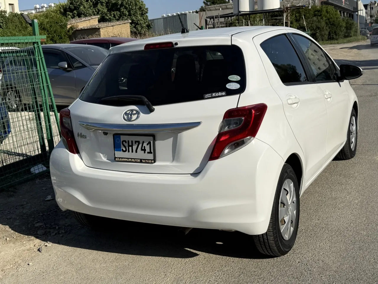 2016 Toyota Vitz 1.3 Kıbrıs | KKTC İkinci El Satılık Araba - Thumbnail 4
