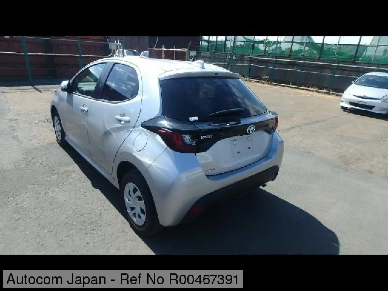 2023 Toyota Yaris 1.5 Kıbrıs | KKTC İkinci El Satılık Araba - Thumbnail 2