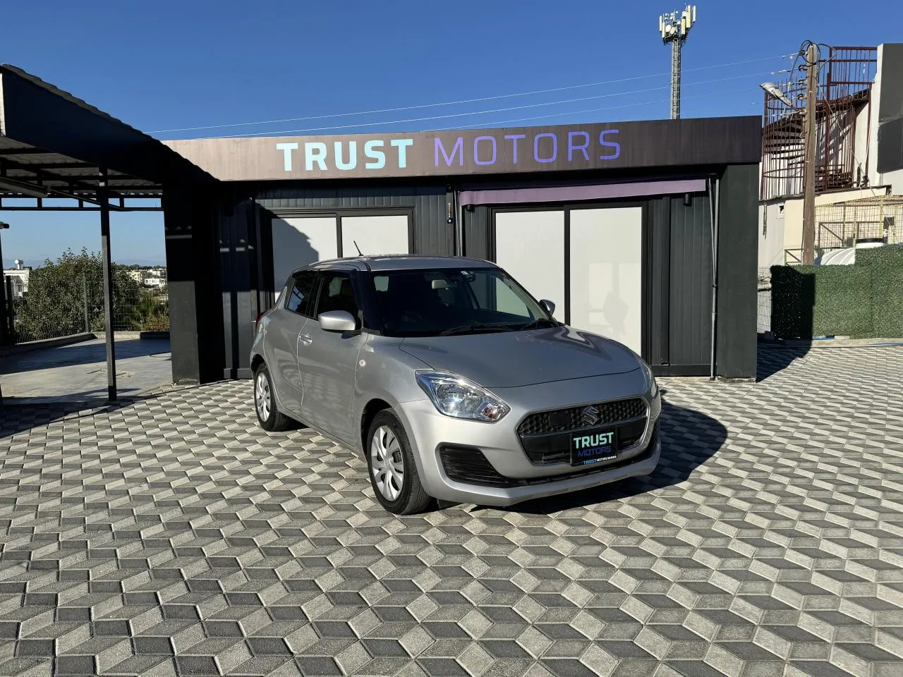 2019 Suzuki Swift 1.2 Kıbrıs | KKTC İkinci El Satılık Araba - Thumbnail 2