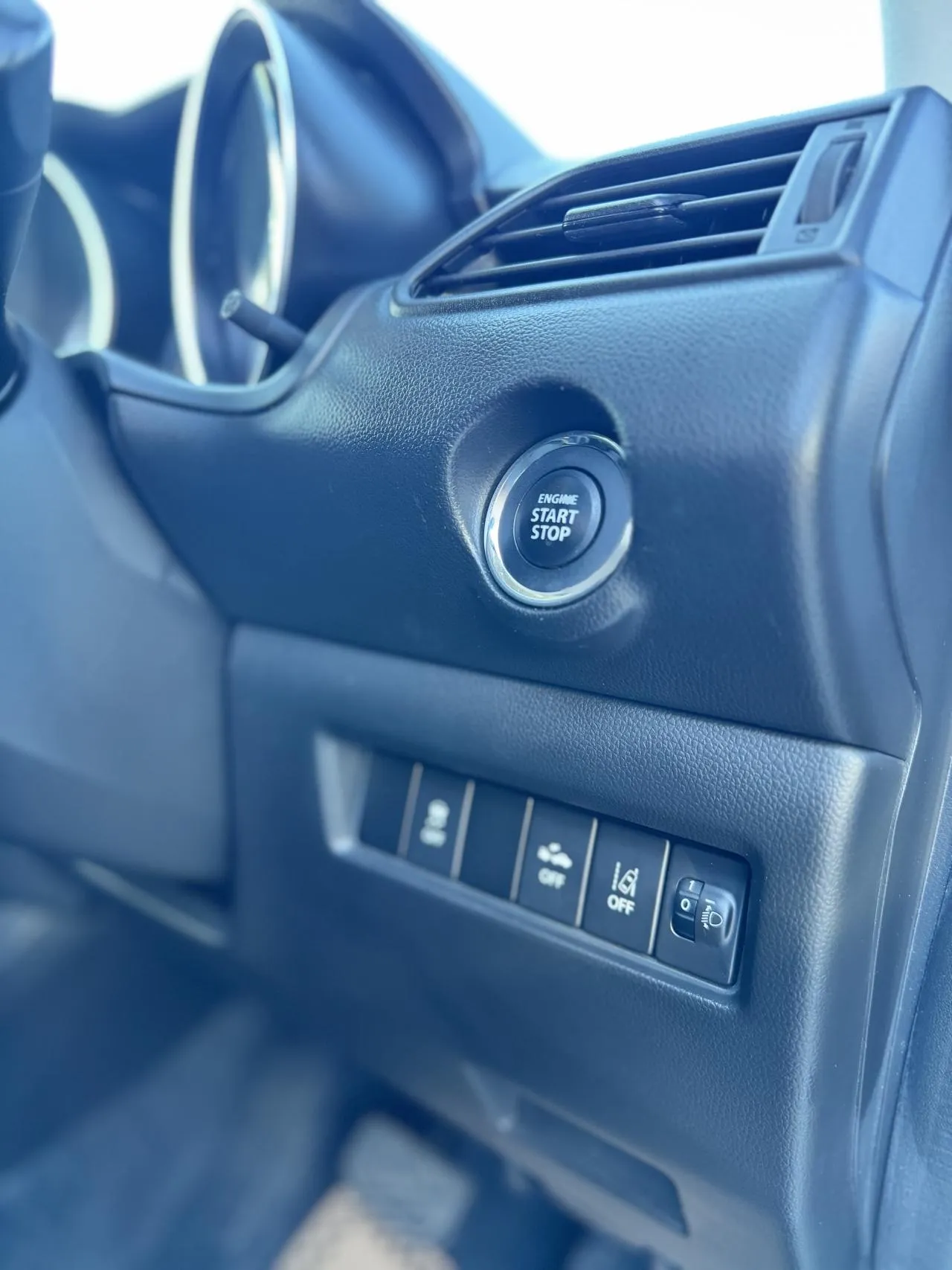 2019 Suzuki Swift 1.2 Kıbrıs | KKTC İkinci El Satılık Araba - Thumbnail 8