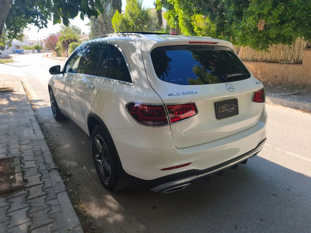 2022 Mercedes - Benz GLC 220 d Exclusive Kıbrıs | KKTC İkinci El Satılık Araba - Thumbnail 3