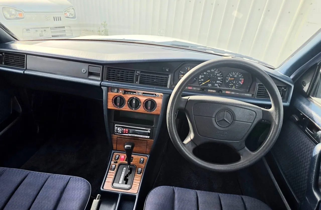 1993 Mercedes-Benz 190 190 E Kıbrıs | KKTC İkinci El Satılık Araba - Thumbnail 6