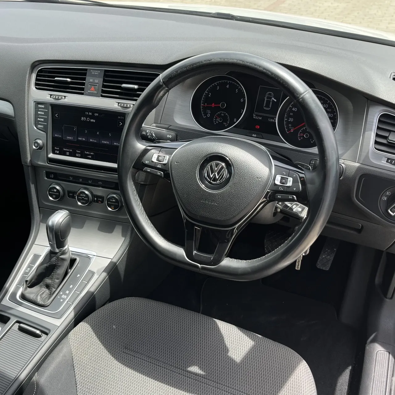 2015 Volkswagen Golf 1.2 TSI Kıbrıs | KKTC İkinci El Satılık Araba - Thumbnail 7