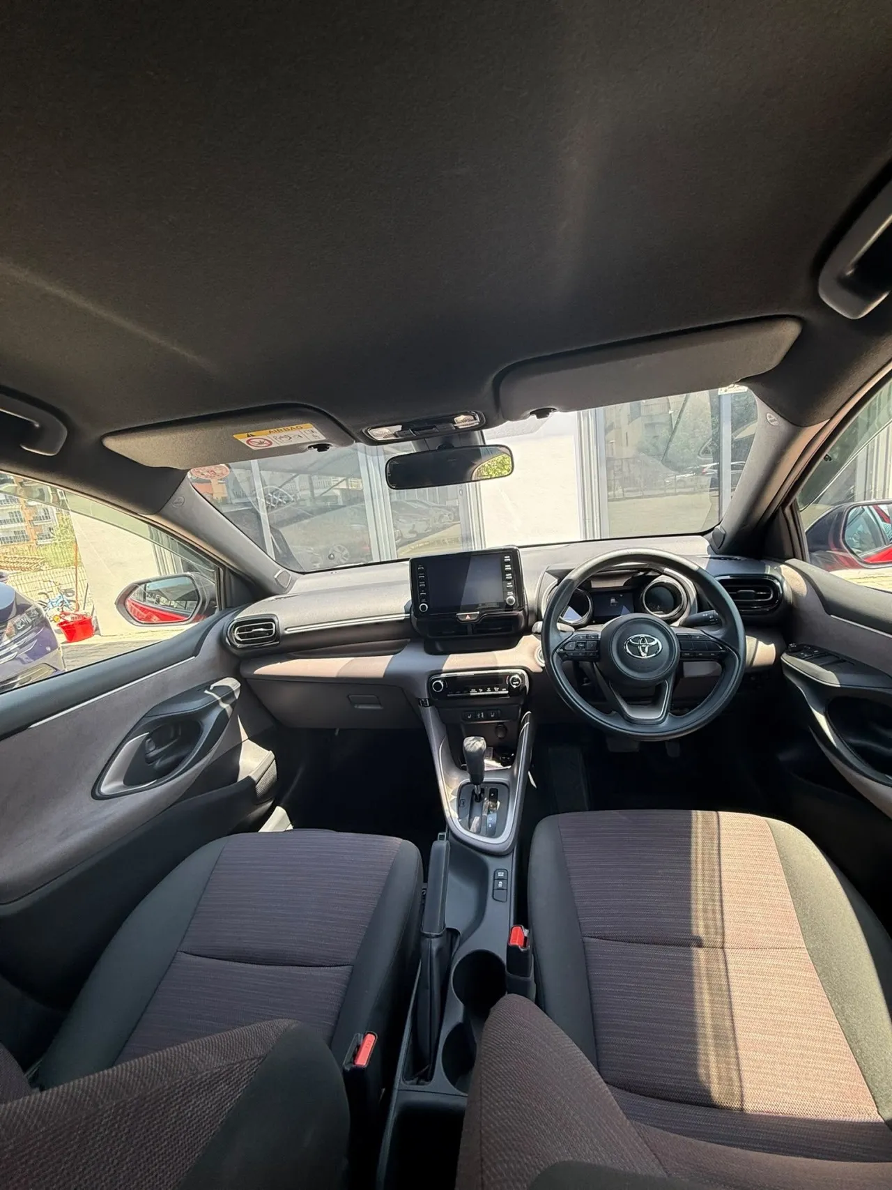 2023 Toyota Yaris 1.0 Kıbrıs | KKTC İkinci El Satılık Araba - Thumbnail 6