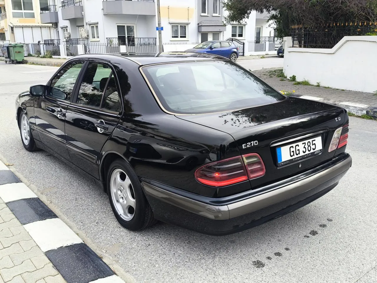 2001 Mercedes-Benz E Serisi E 270 CDI Kıbrıs | KKTC İkinci El Satılık Araba - Thumbnail 8
