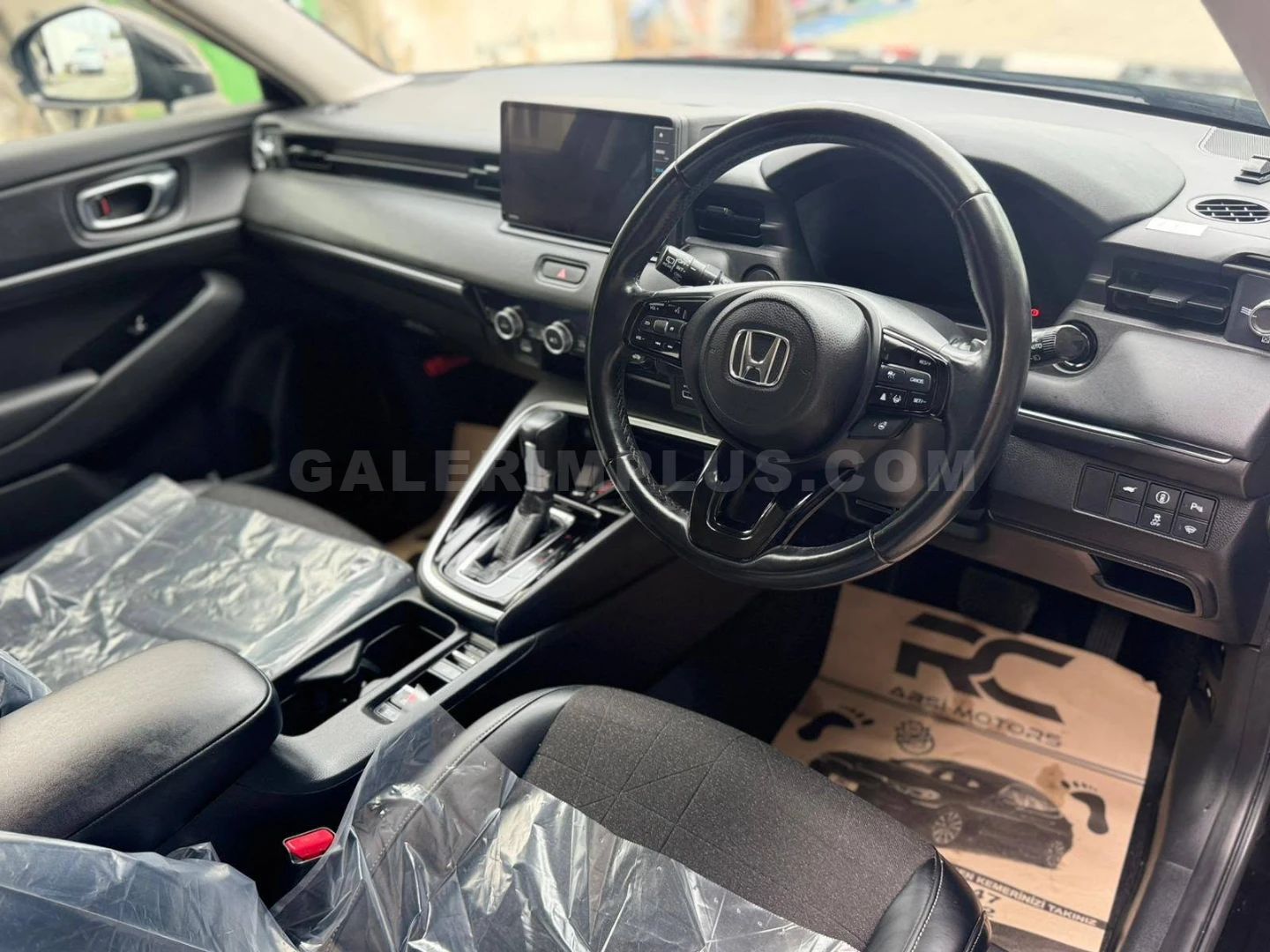 2022 Honda Vezel 1.5 i-VTEC Hybrid Automatic Kıbrıs | KKTC İkinci El Satılık Araba - Thumbnail 6