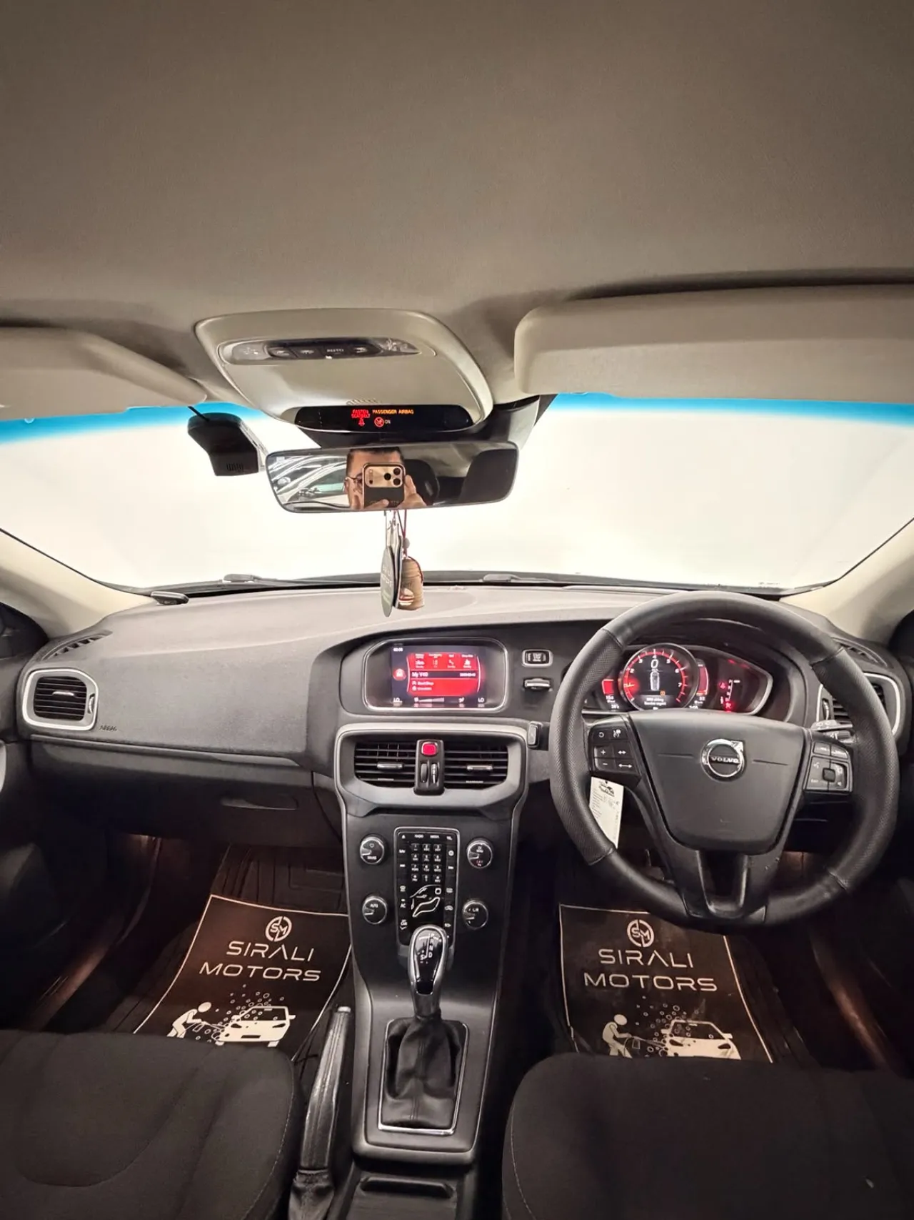 2018 Volvo V40 1.5 T2 Kıbrıs | KKTC İkinci El Satılık Araba - Thumbnail 3
