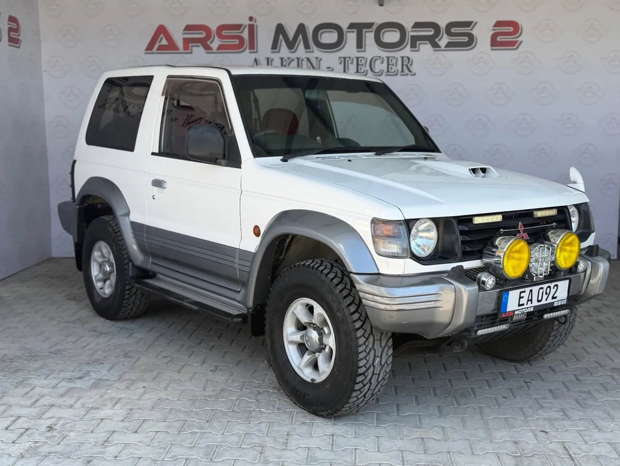 1994 Mitsubishi Pajero 2.8 TD Kıbrıs | KKTC İkinci El Satılık Araba - Fotoğraf 1
