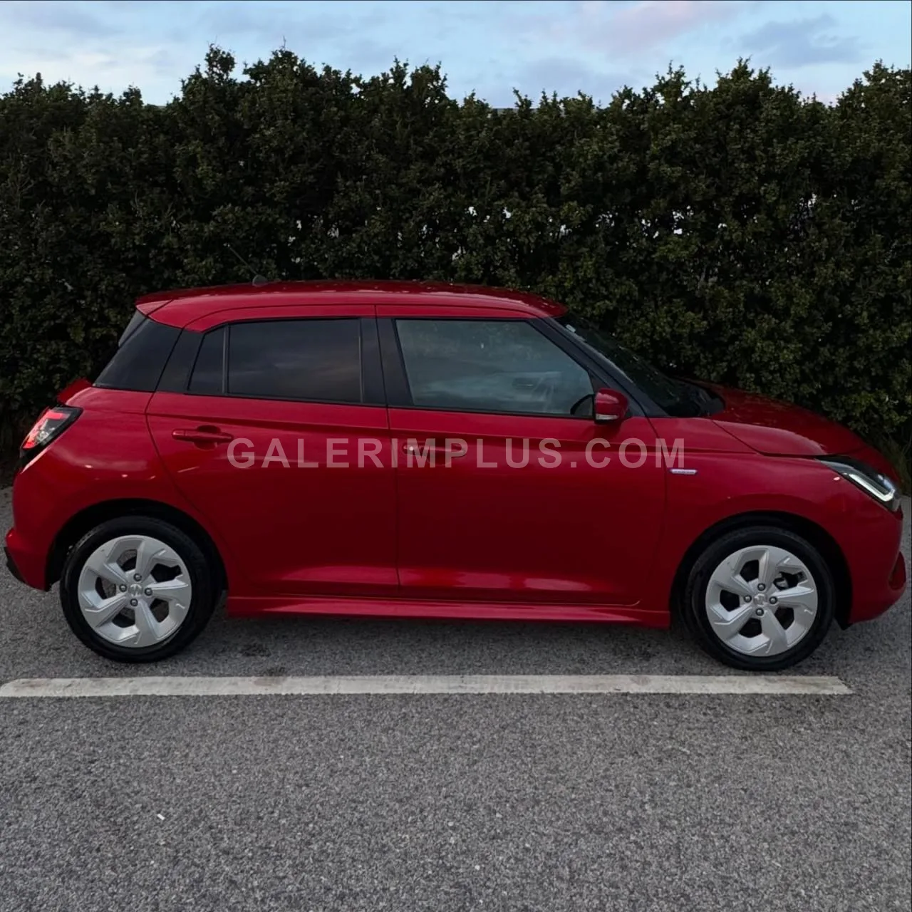 2025 Suzuki Swift 1.2 Kıbrıs | KKTC İkinci El Satılık Araba - Thumbnail 7