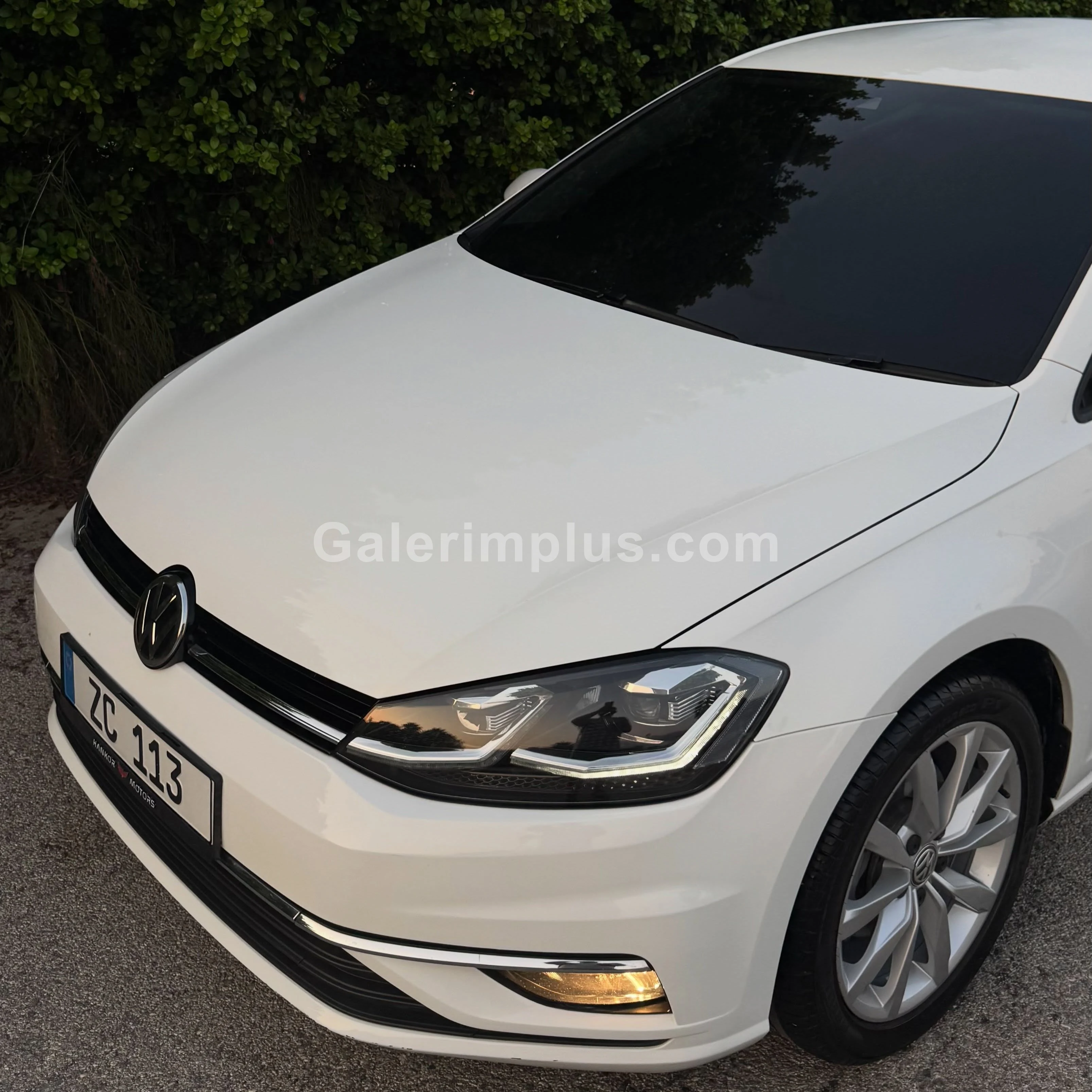 2019 Volkswagen Golf 7.5 1.2 TSI Highline Kıbrıs | KKTC İkinci El Satılık Araba - Thumbnail 3