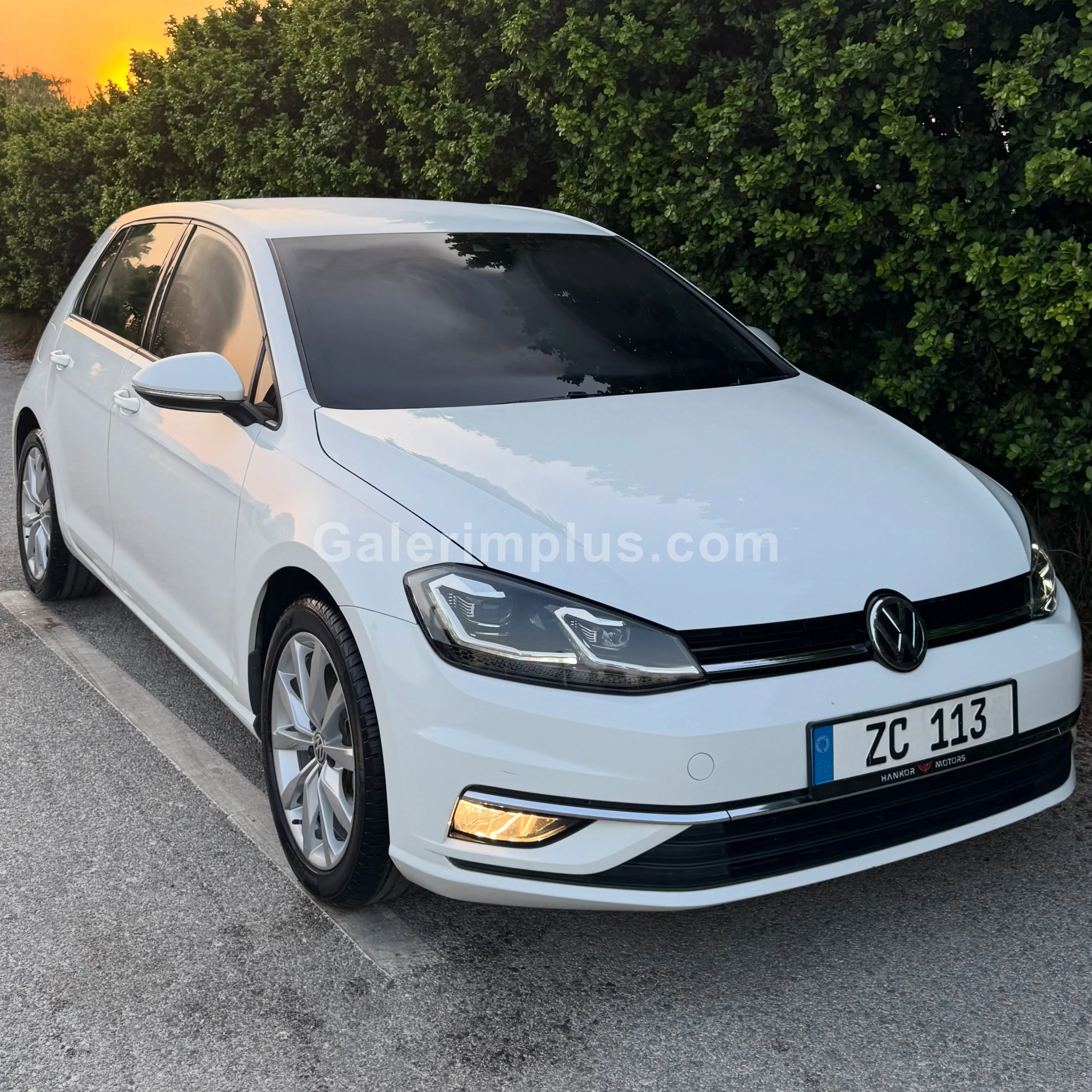 2019 Volkswagen Golf 7.5 1.2 TSI Highline Kıbrıs | KKTC İkinci El Satılık Araba - Thumbnail 8