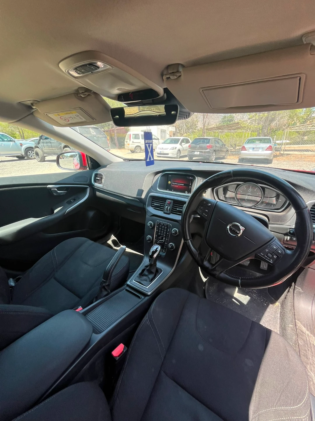 2019 Volvo V40 1.5 T2 Kıbrıs | KKTC İkinci El Satılık Araba - Thumbnail 6