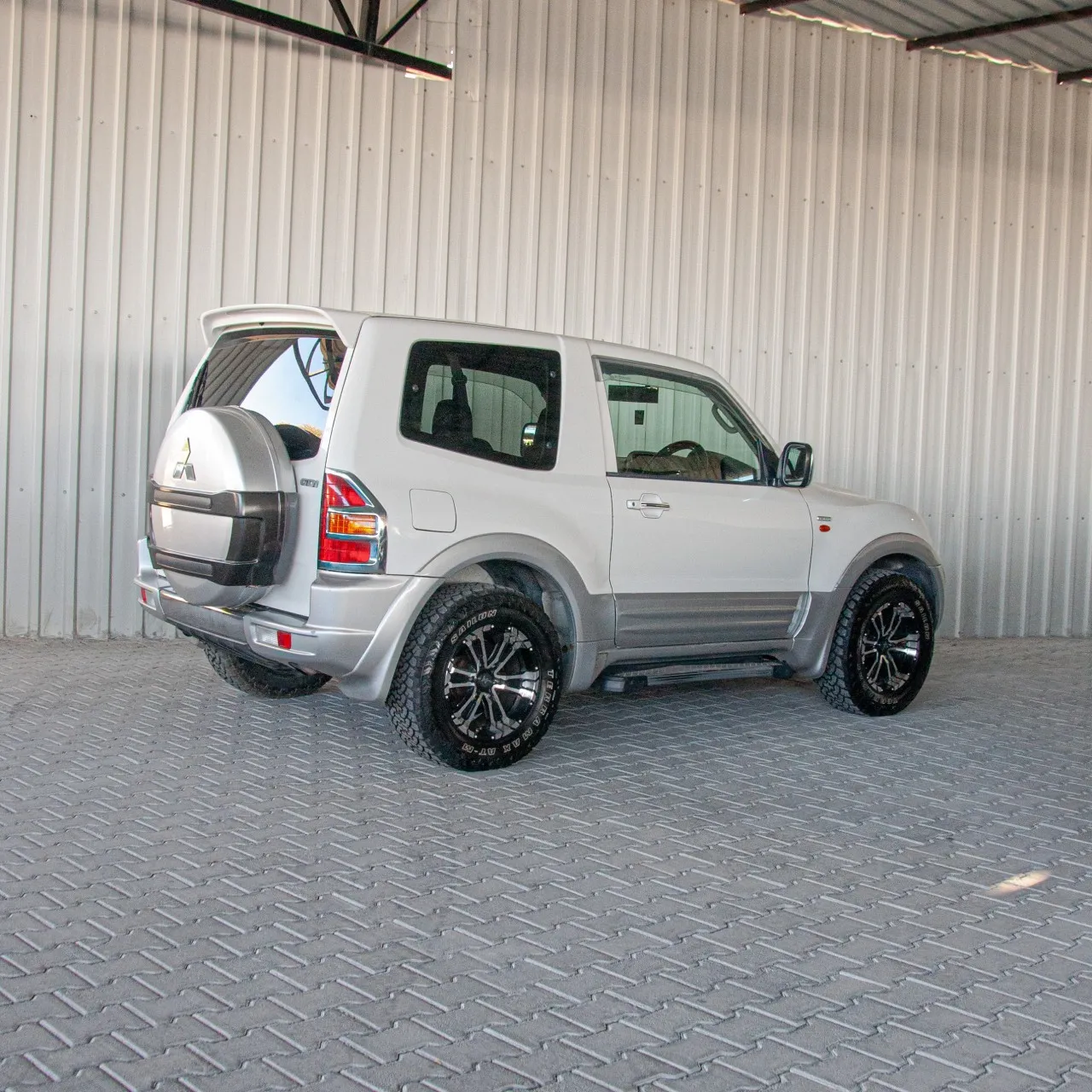 2002 Mitsubishi Pajero 3.5 Kıbrıs | KKTC İkinci El Satılık Araba - Thumbnail 2