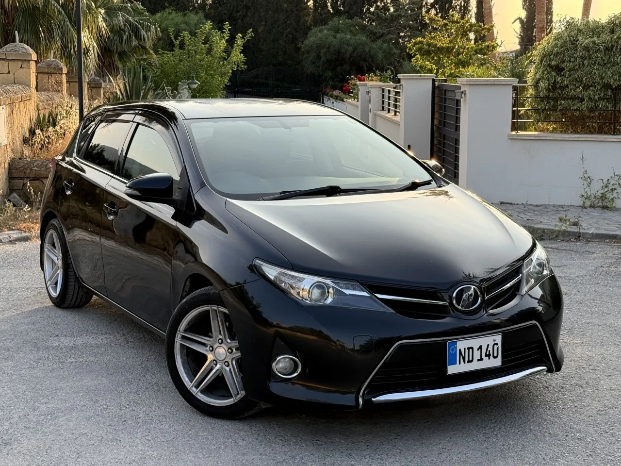 2012 Toyota Auris 1.5 Kıbrıs | KKTC İkinci El Satılık Araba - Fotoğraf 1