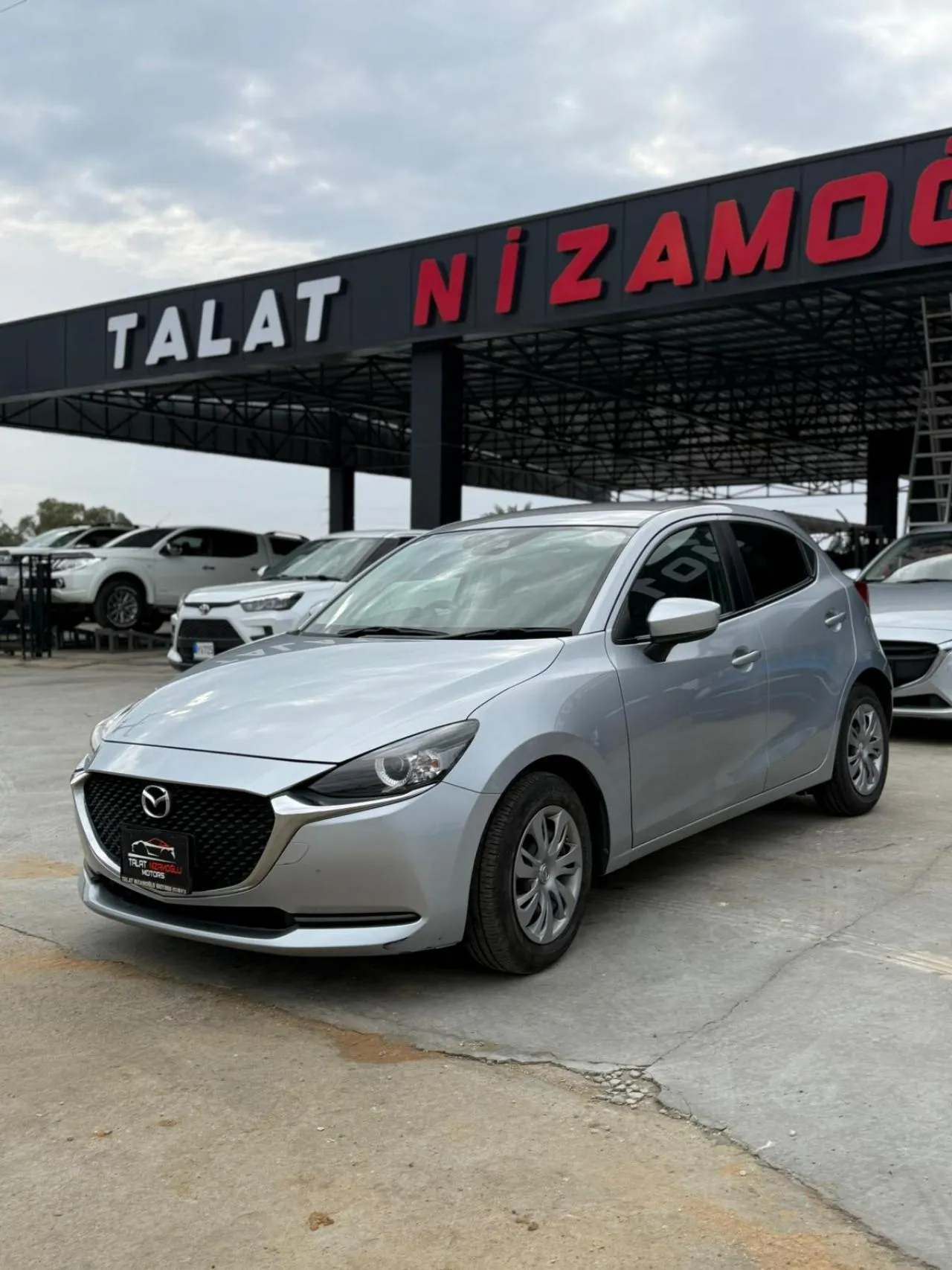 2021 Mazda 2 1.5 Sky-G Kıbrıs | KKTC İkinci El Satılık Araba - Thumbnail 3