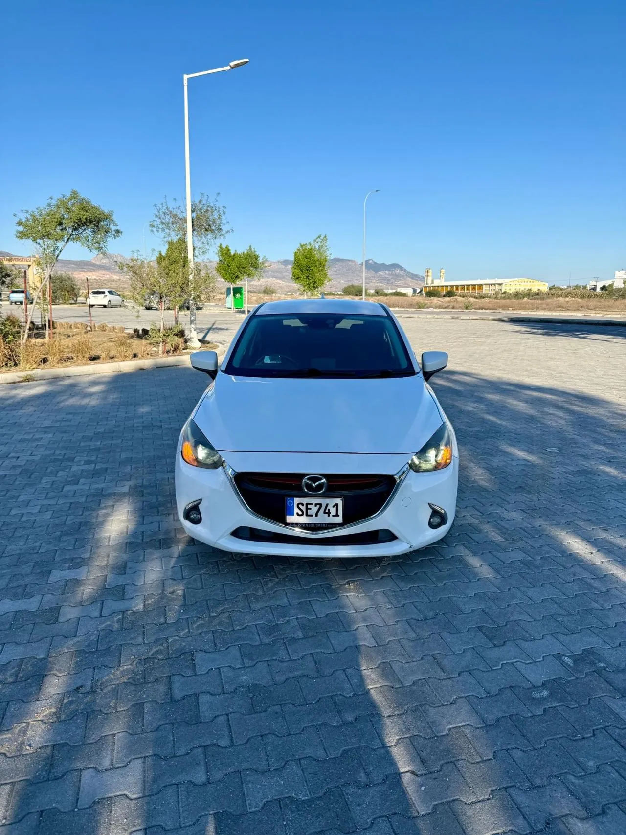 2016 Mazda Demio 1.5 Kıbrıs | KKTC İkinci El Satılık Araba - Thumbnail 3